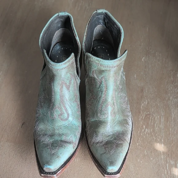 Ariat Brown Leather Western Boots - Picture 7 of 9